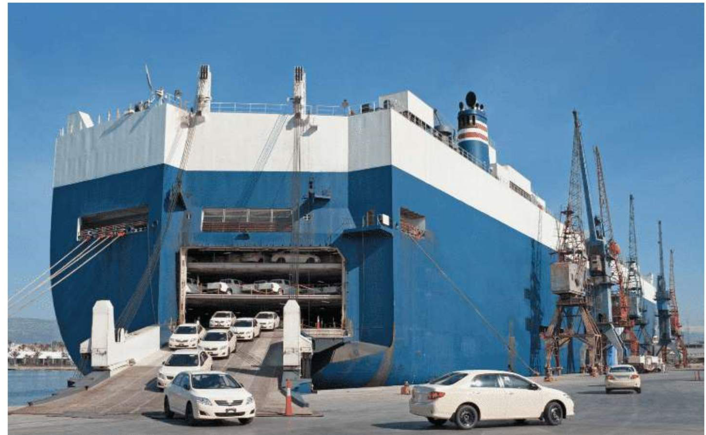 Roll-on / Roll-off vessel at a linkspan
